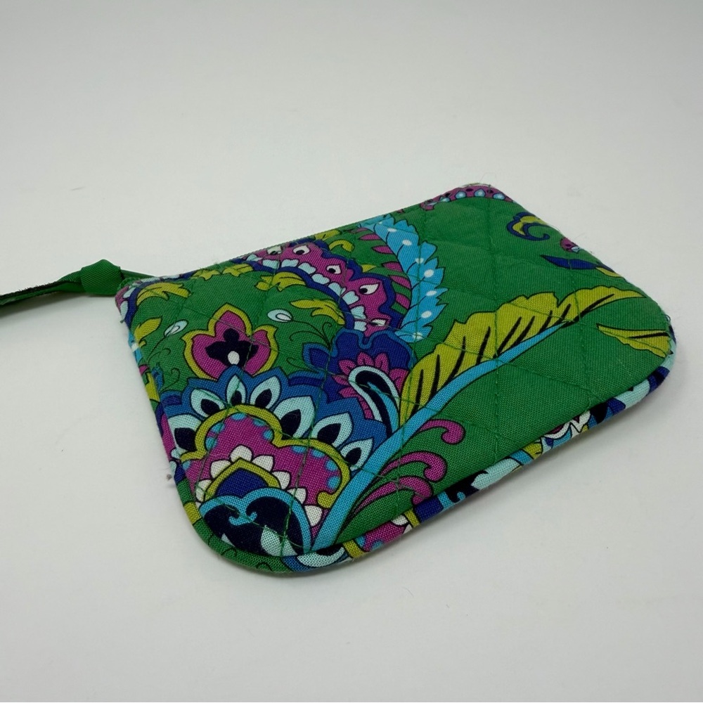 Vera Bradley Emerald Paisley Floral Zip-Around Women's Coin Wallet Zipper Logo